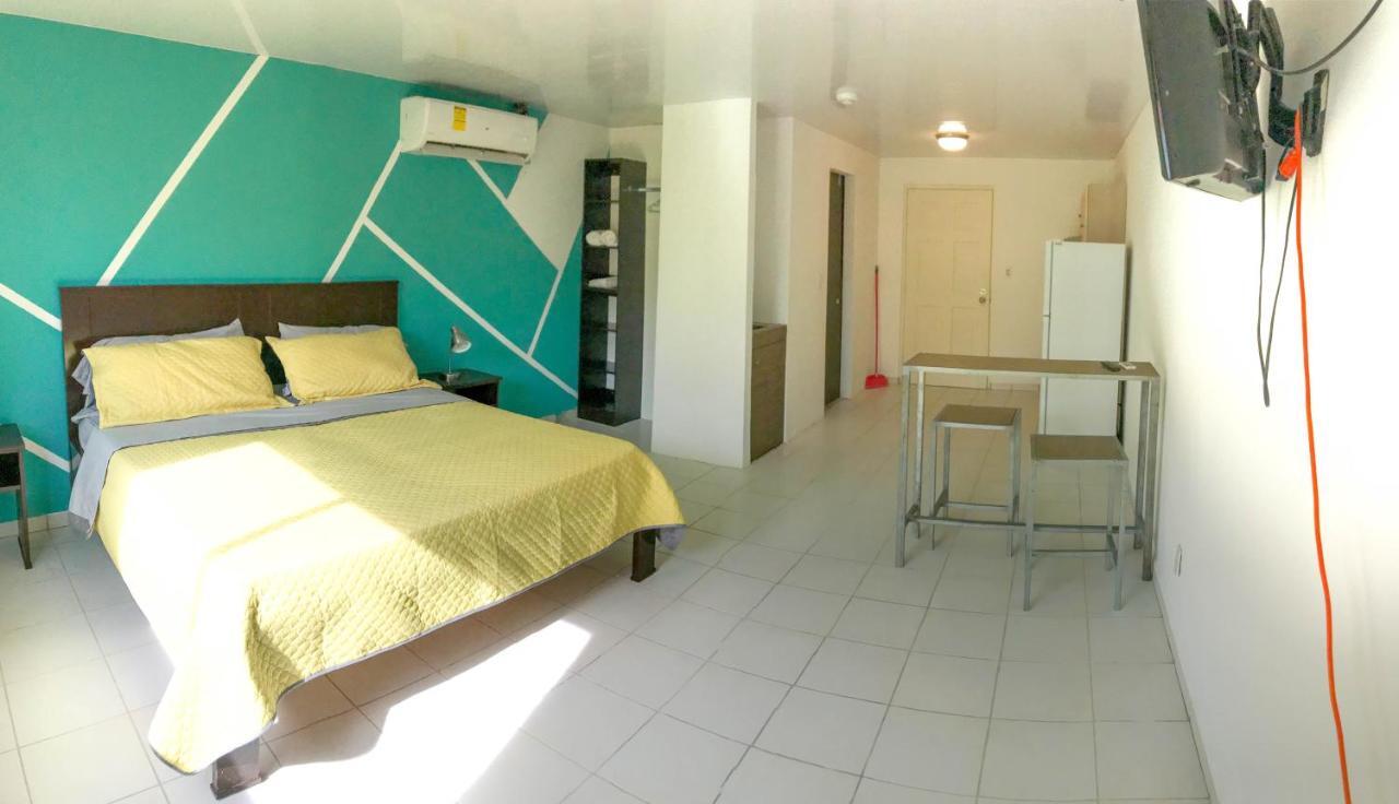 Dona Clara Vacation Apartments Oranjestad Luaran gambar
